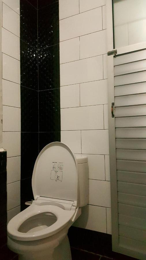 Hotel Segara Mandala ネガラ エクステリア 写真